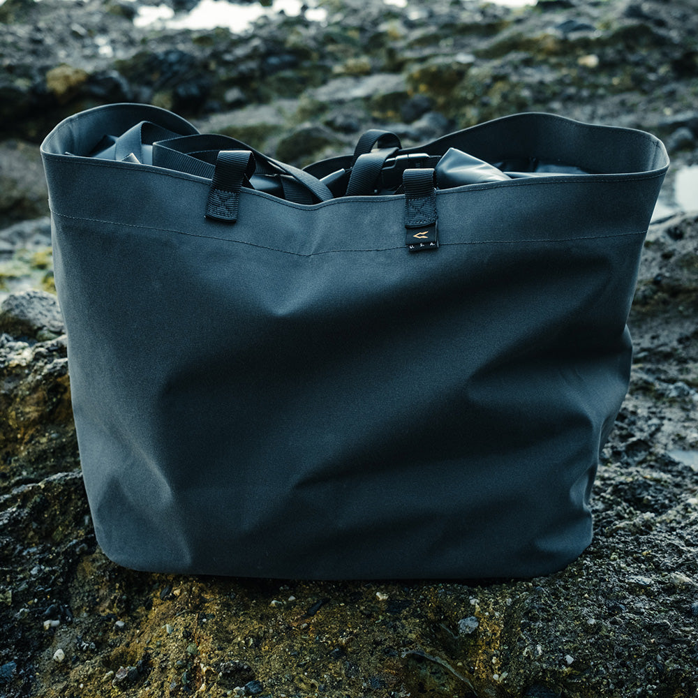 PRESALE TOTE BAG | CAM